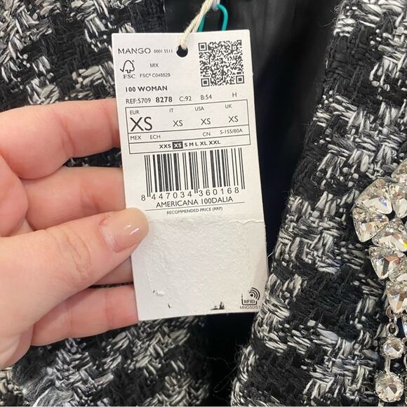 Mango Americana Twee Academia Houndstooth With Brooch Tweed Jacket and Skirt - Picture 10 of 14